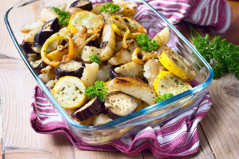 11 X 8 Glass Rectangular Baking Dish - Oven Safe Glass Bakeware - Image 2