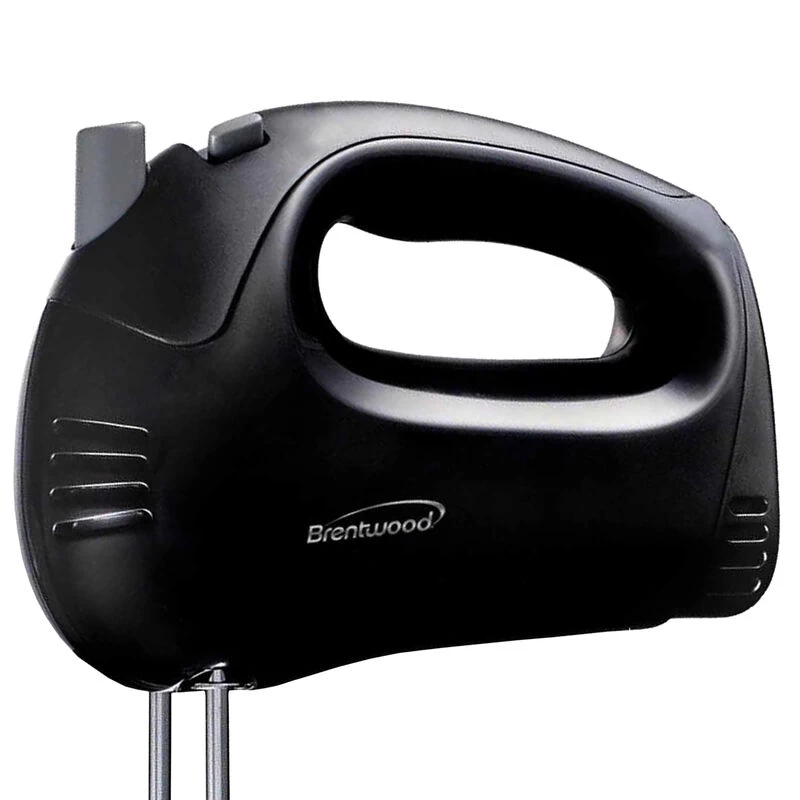 Brentwood 5-Speed Hand Mixer In Black - Image 4