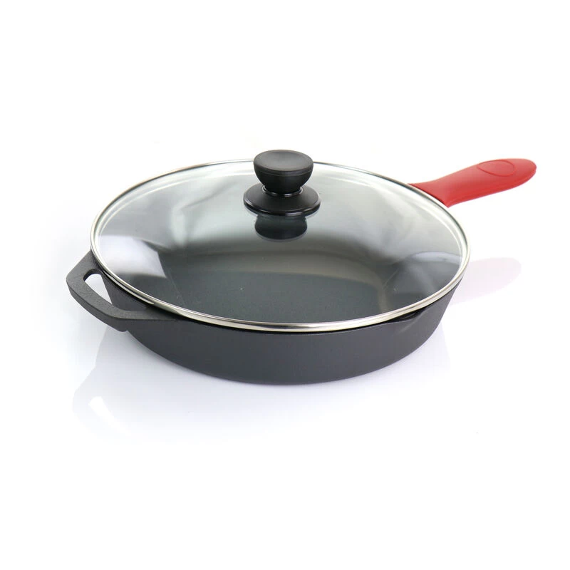 MegaChef Pre-Seasoned 6 Piece Cast Iron Skillet Set With Lids And Red Silicone Holders - Image 4