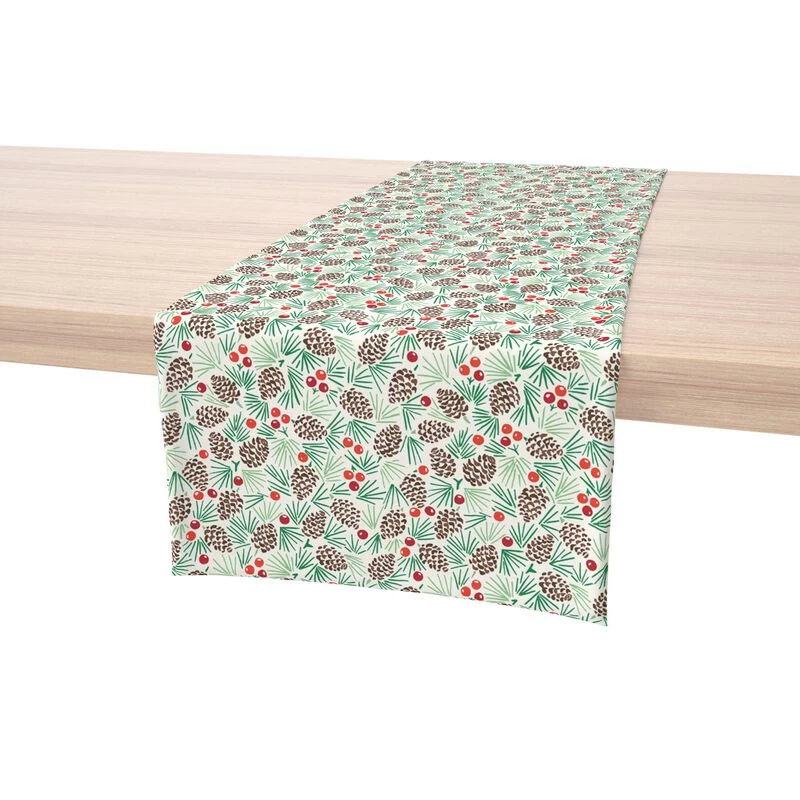 Fabric Textile Products, Inc. Table Runner, 100% Cotton, Holiday Foliage & Berries Green